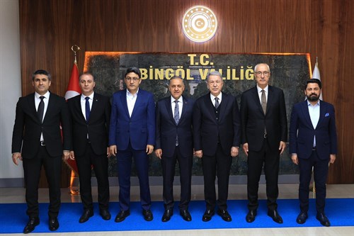 TBMM Millî Savunma Komisyonu Başkanı ve Eski Milli Savunma Bakanı Sayın Hulusi Akar Bingöl’de